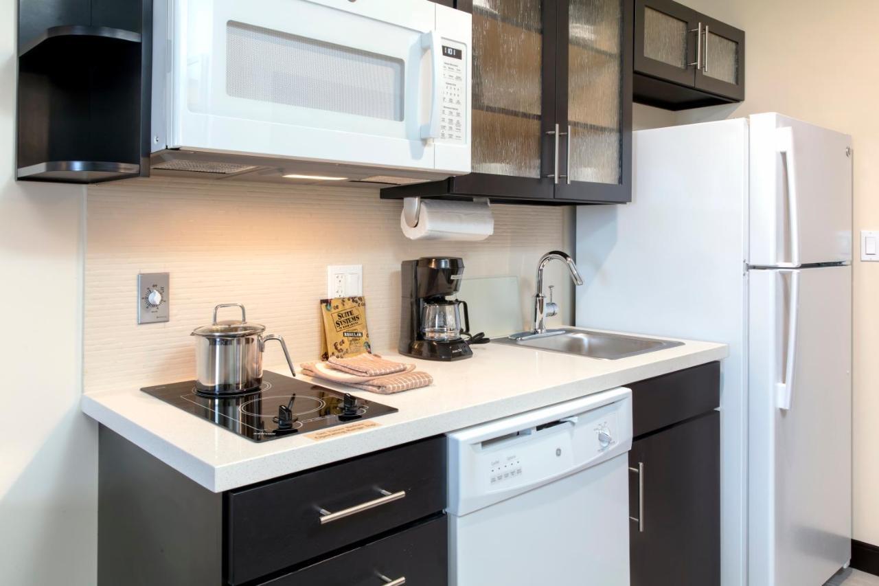 Candlewood Suites - Miami Exec Airport - Kendall By Ihg Country Walk Экстерьер фото